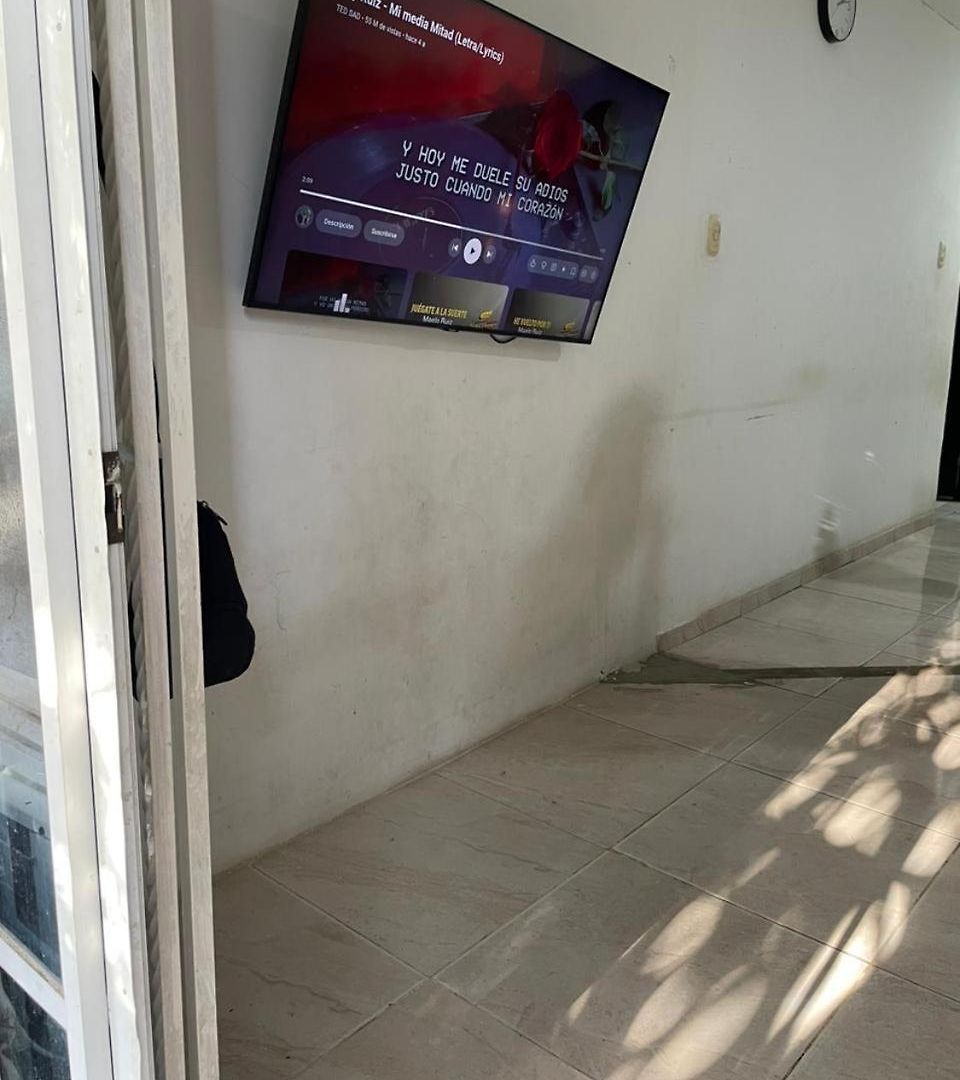 Solo Mujeres Cama 2x2 Con Baño Compartido Habitación en casa particular Cartagena