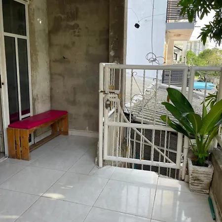 Solo Mujeres Cama 2x2 Con Baño Compartido Cartagena