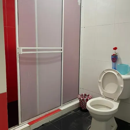 Solo Mujeres Cama 2x2 Con Baño Compartido Habitación en casa particular Cartagena