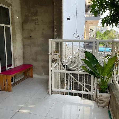 Solo Mujeres Cama 2x2 Con Baño Compartido Habitación en casa particular